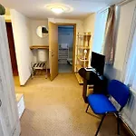 U Golfu Cihelny Pensión Karlovy Vary