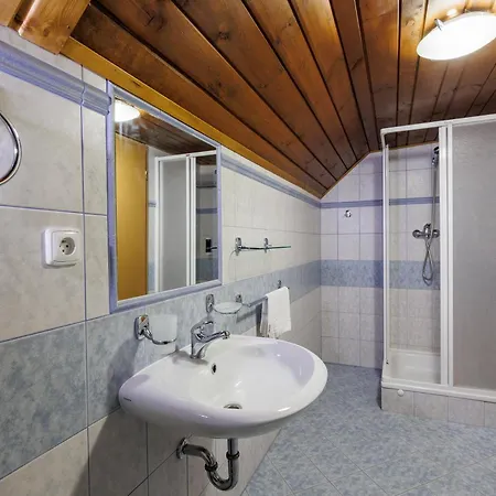 Vendégház U Golfu Cihelny Karlovy Vary